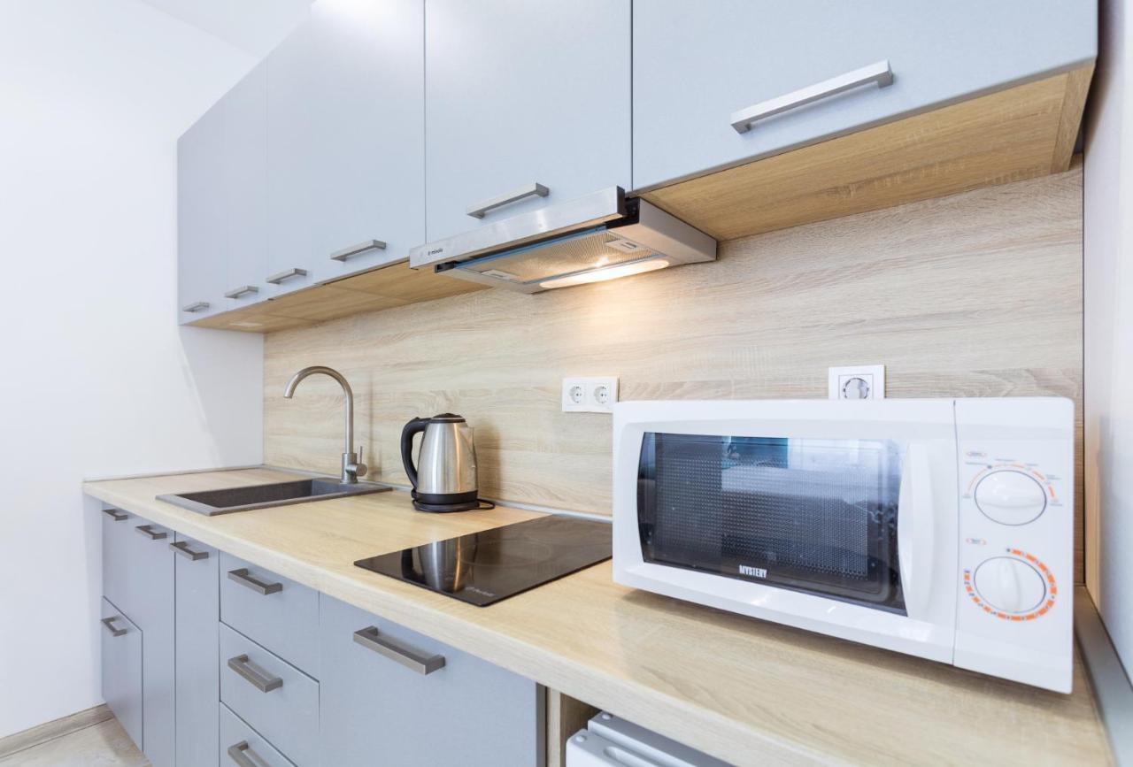 Nyvky Like Home - Studio - Apt 21 基輔 外观 照片