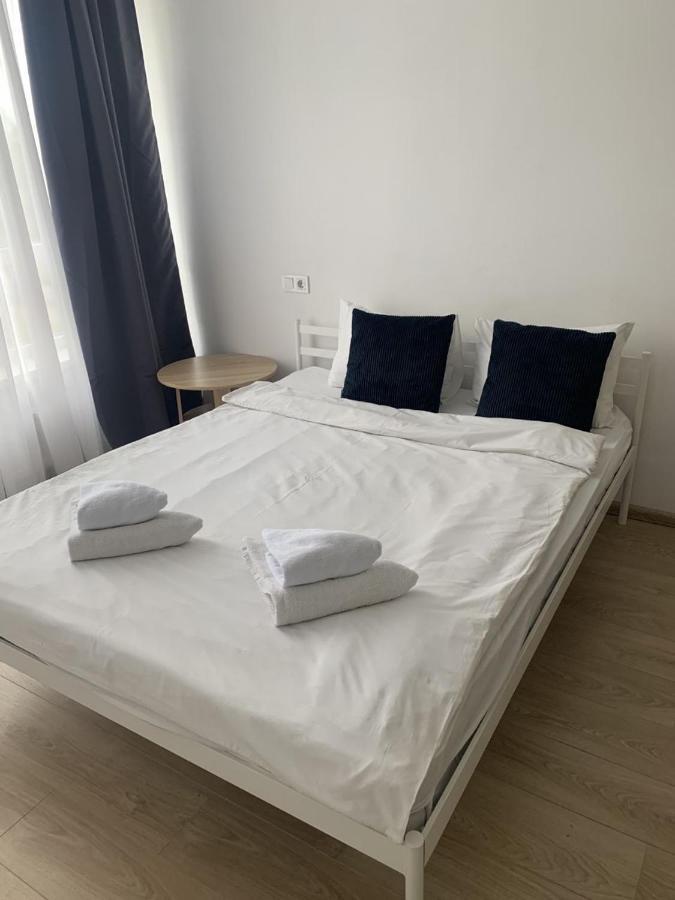 Nyvky Like Home - Studio - Apt 21 基輔 外观 照片